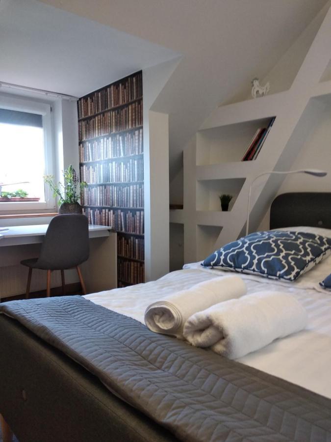 Copernicus 10 Apartment Олщин Екстериор снимка